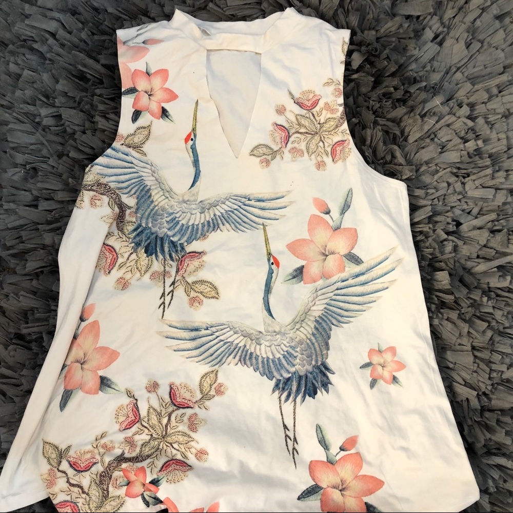 Buckle shirt.